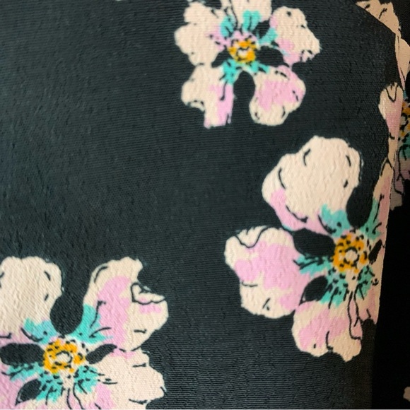 2/$35 ASOS Sweetheart Neckline Floral Peasant Blouse - Picture 2 of 12